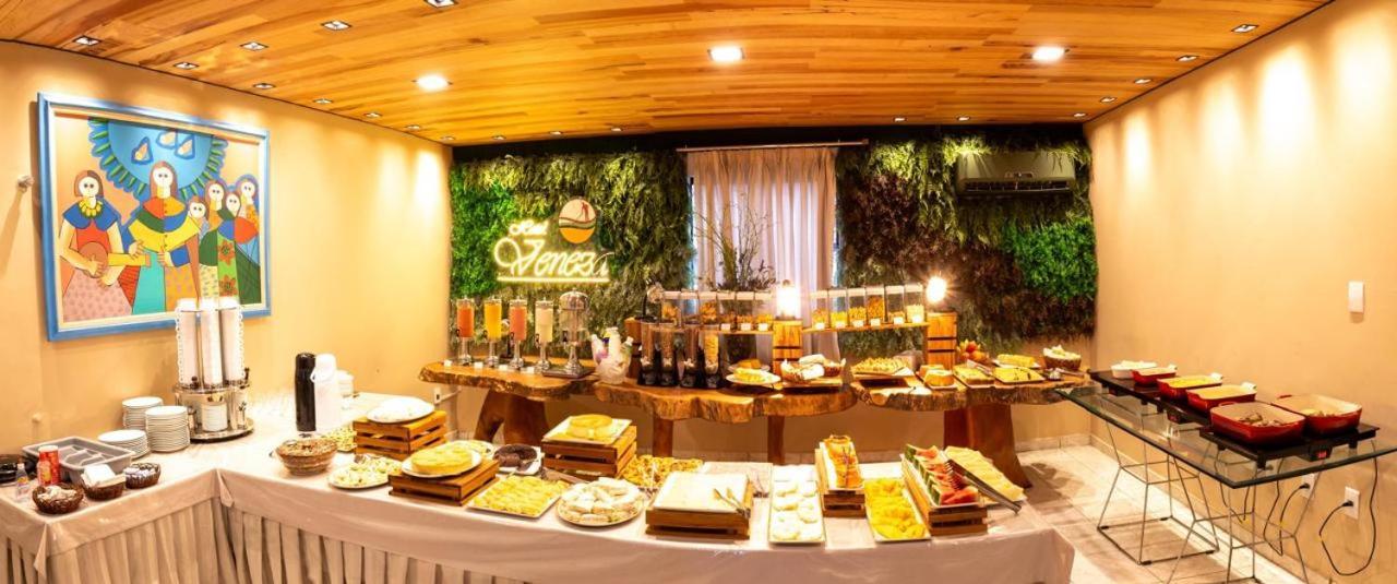 Hotel Veneza イタブーナ エクステリア 写真