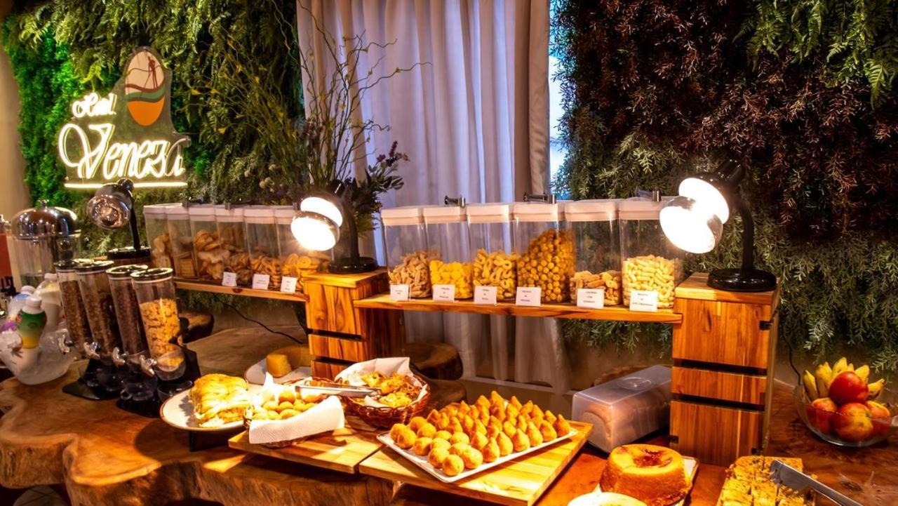 Hotel Veneza イタブーナ エクステリア 写真